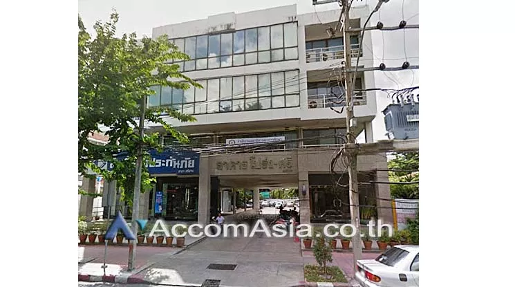  1  Office Space For Rent in Dusit ,Bangkok  at Prong-Sri Building AA16295